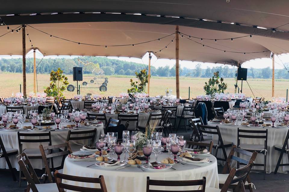 Comedor en carpa