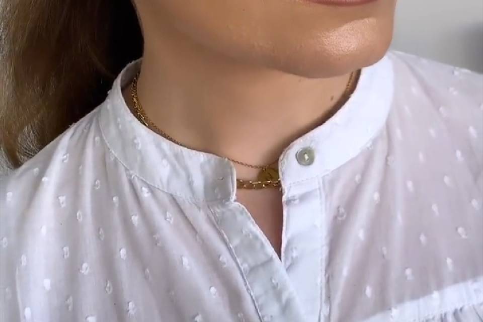 Servicio de maquillaje y peluquería para boda