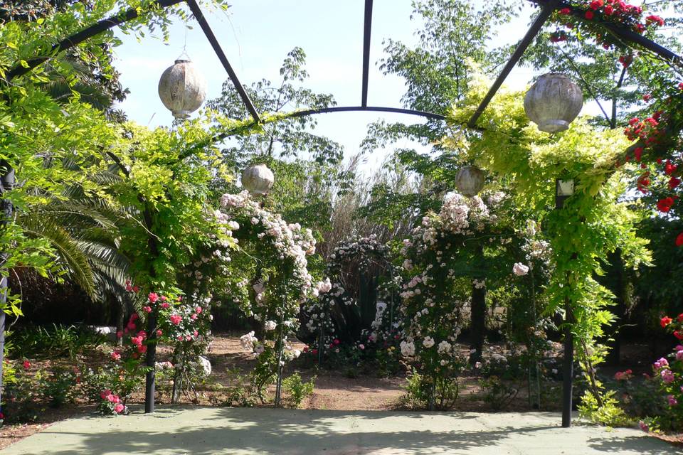 Pérgola sin decoración