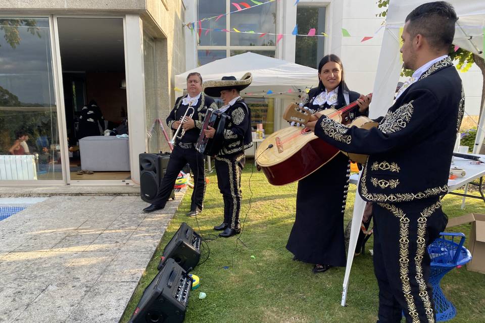 Mariachi Galicia es Mexico