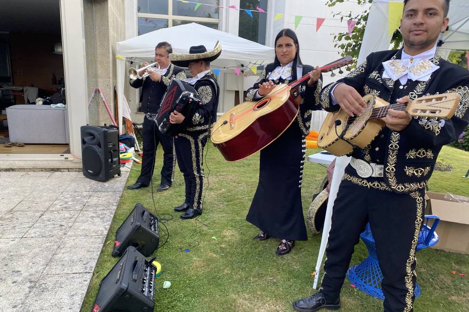 Mariachi Galicia es Mexico