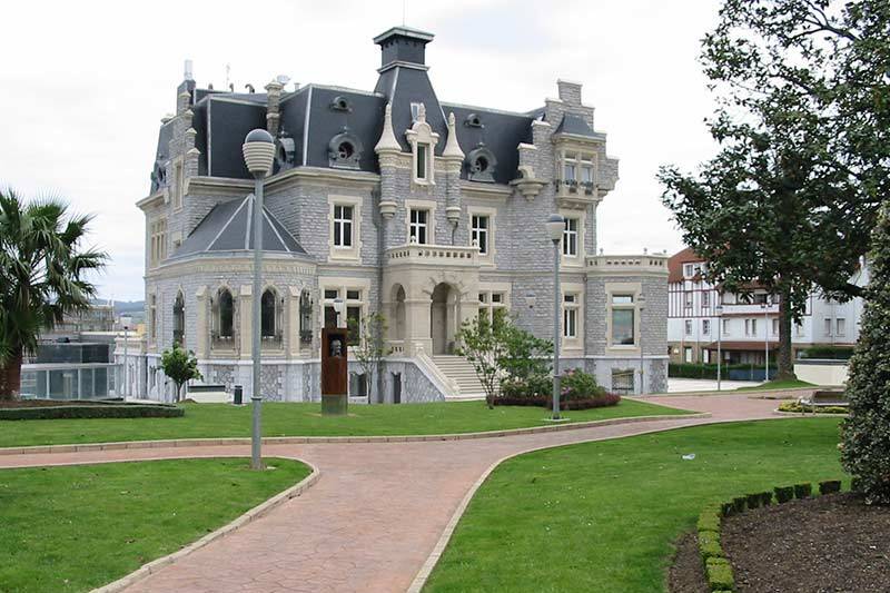 Palacio de Oriol