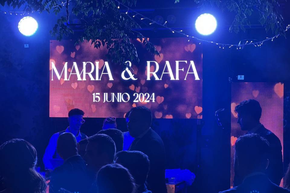 Maria & rafa barra libre