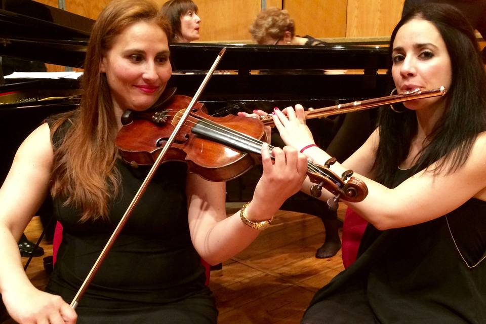 Duo de violín y flauta.