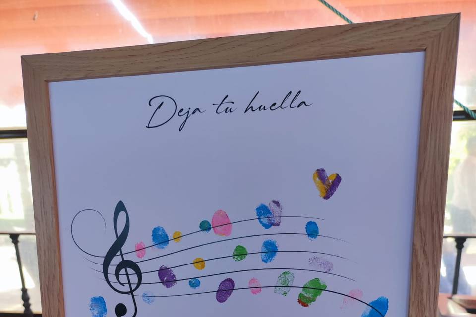 Lámina de huellas músicos