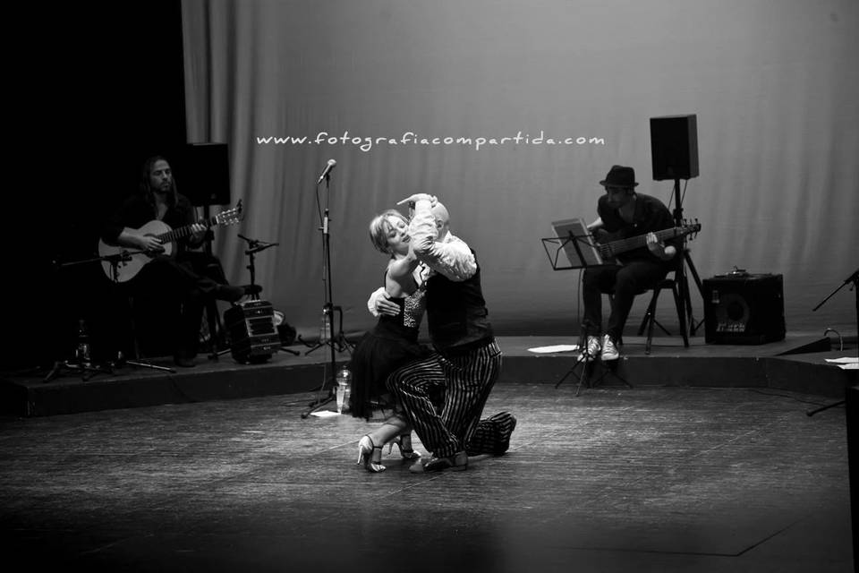 Tango Escena Conection