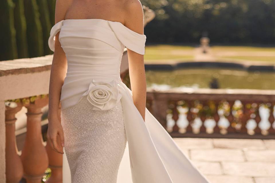Luna Novias & Special Novia
