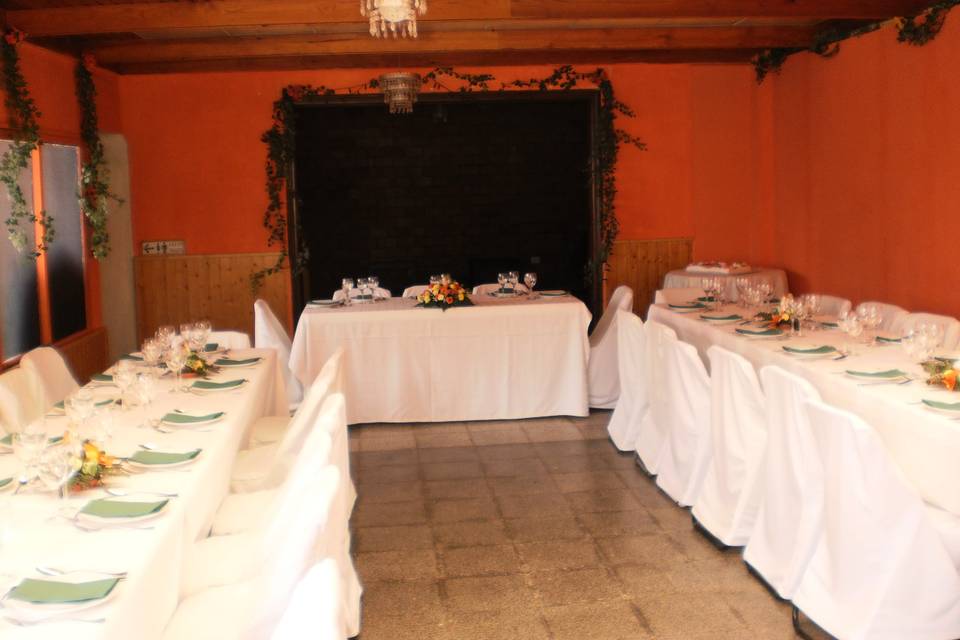 Salón naranja