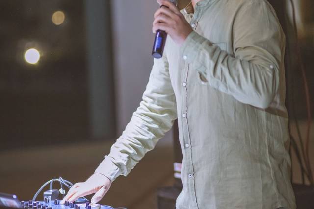 Dj-speaker