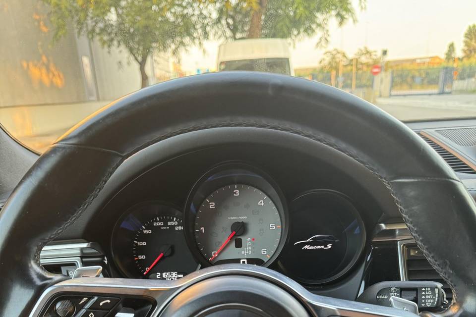 Volante del Porsche Macan S