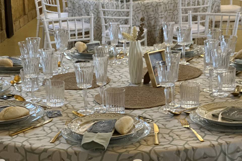Mesa celebración nueva
