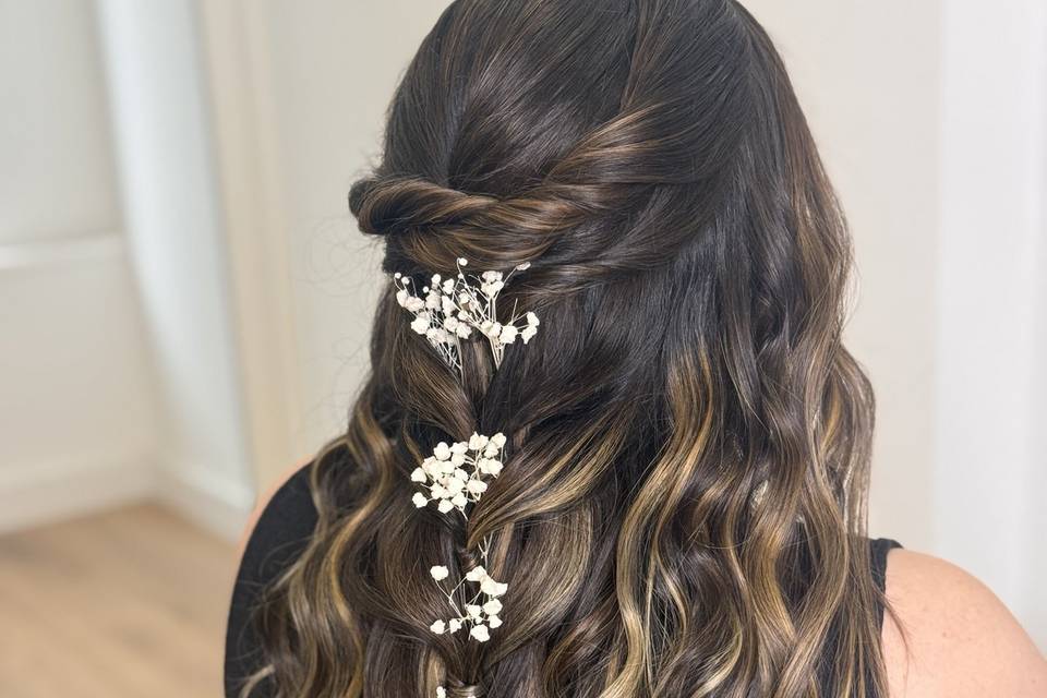 Semirecogido con trenza
