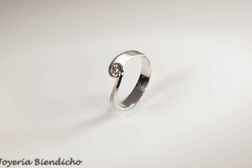 Anillo de compromiso diamante