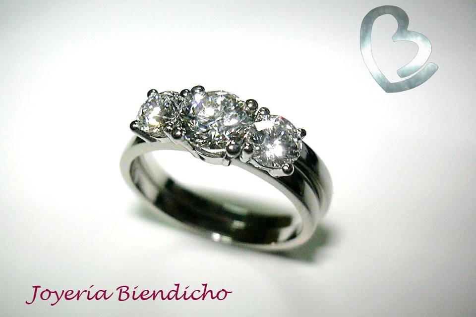 Anillo de compromiso diamante