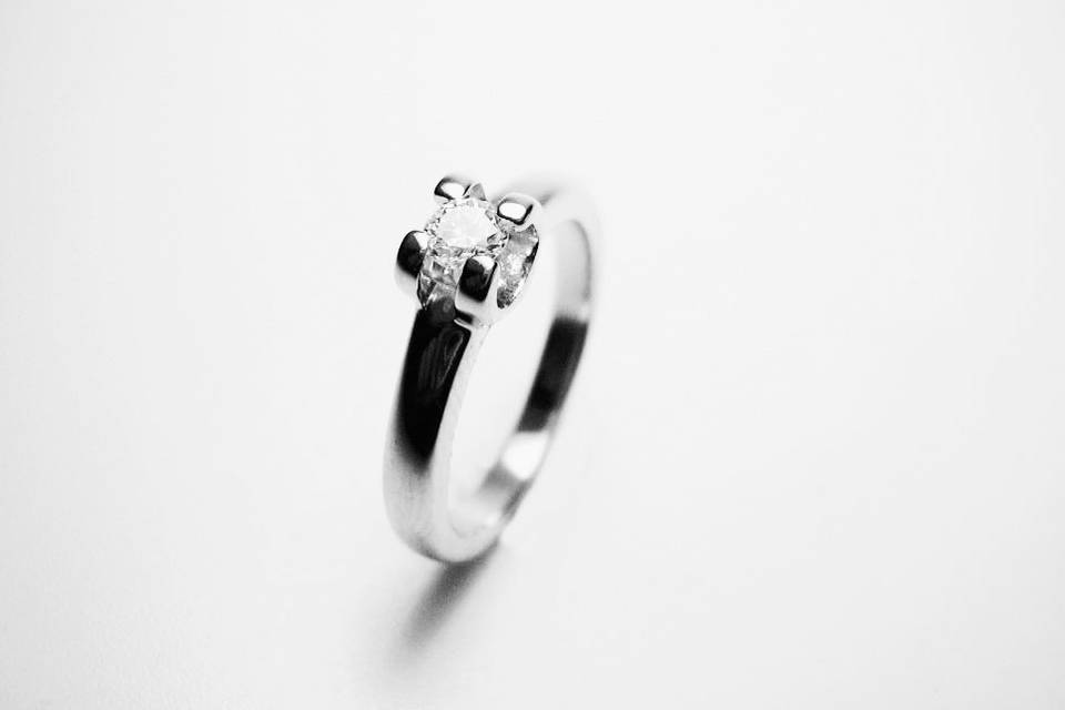 Anillo de compromiso diamante