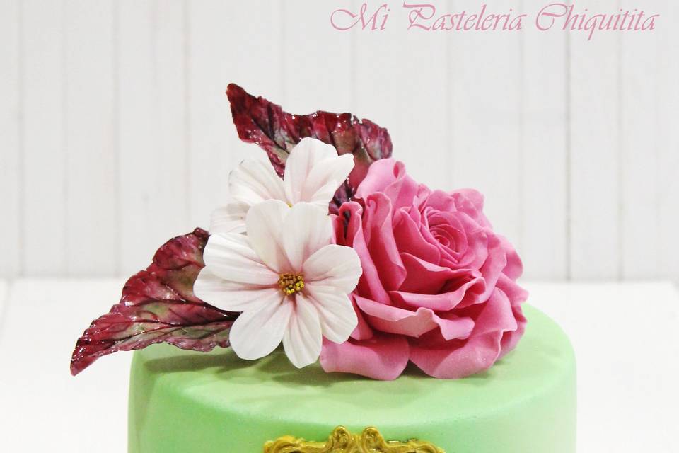 Tarta con Lazo Rosa