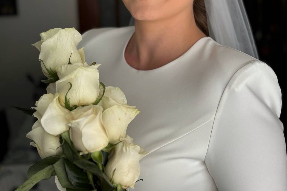 👰🏻 ideal