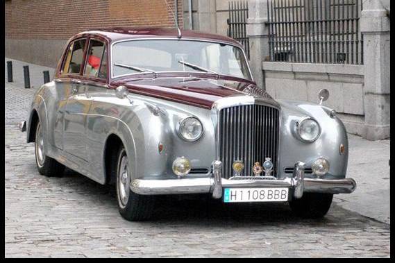 Bentley S2 Plata Burdeos