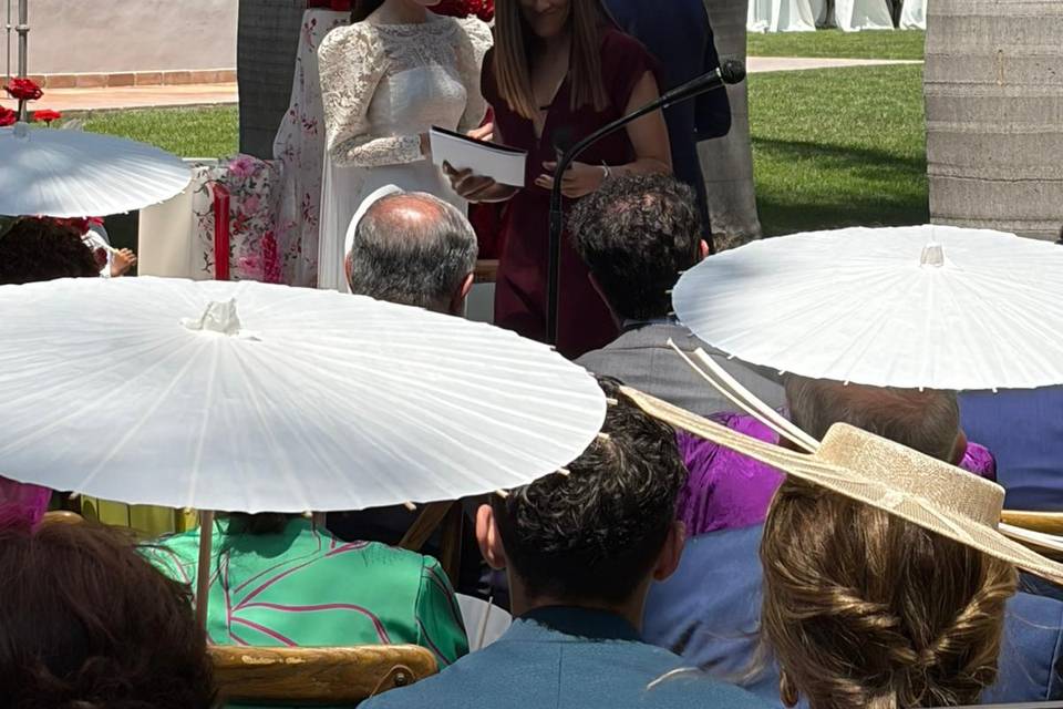 Laura Ruiz Maestra de Ceremoni