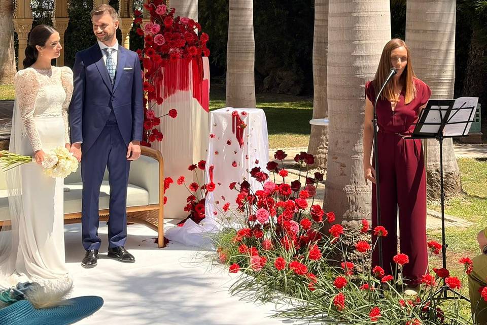 Laura Ruiz Maestra de Ceremoni