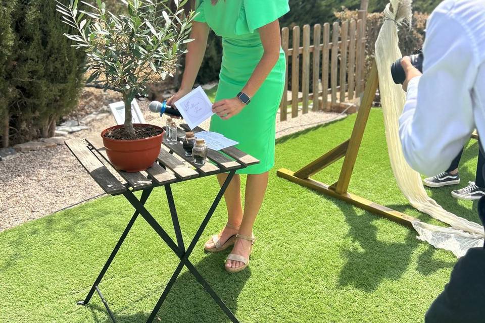 Laura Ruiz Maestra de Ceremoni