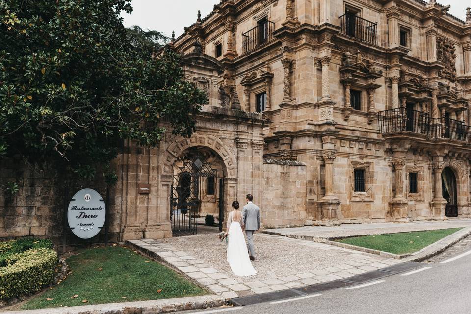 Entrada de los novios