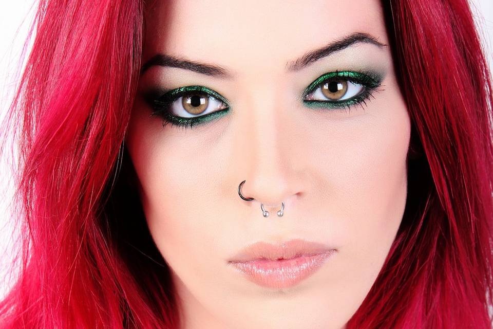 Maquillaje de acompañante contraste
