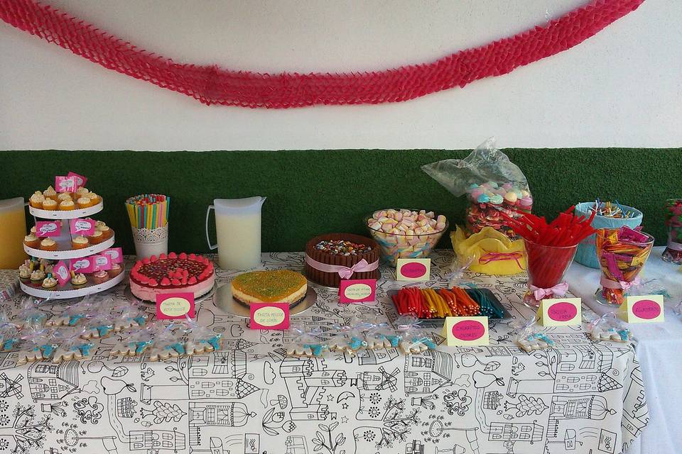Mesa dulce para boda hippie