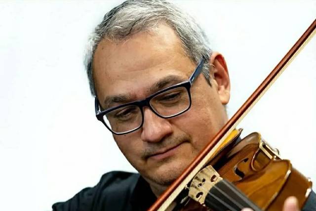 Cesar David Romano