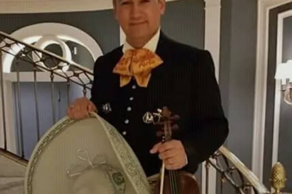 También Mariachi
