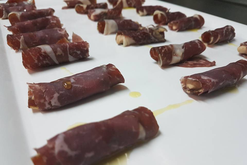 Rollitos de cecina con foie