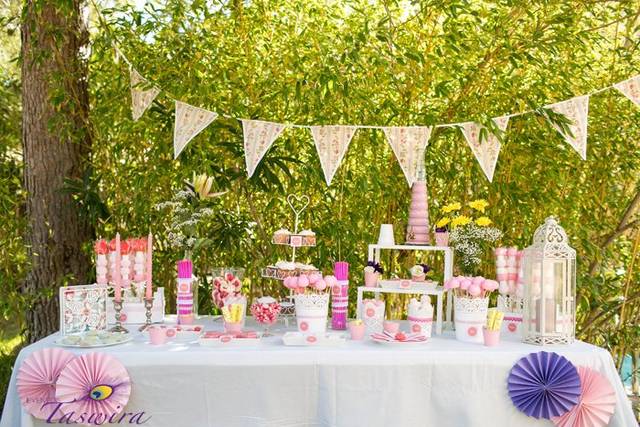 Mesa dulces rosa