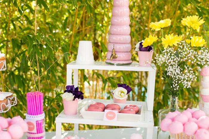 Mesa dulces rosa