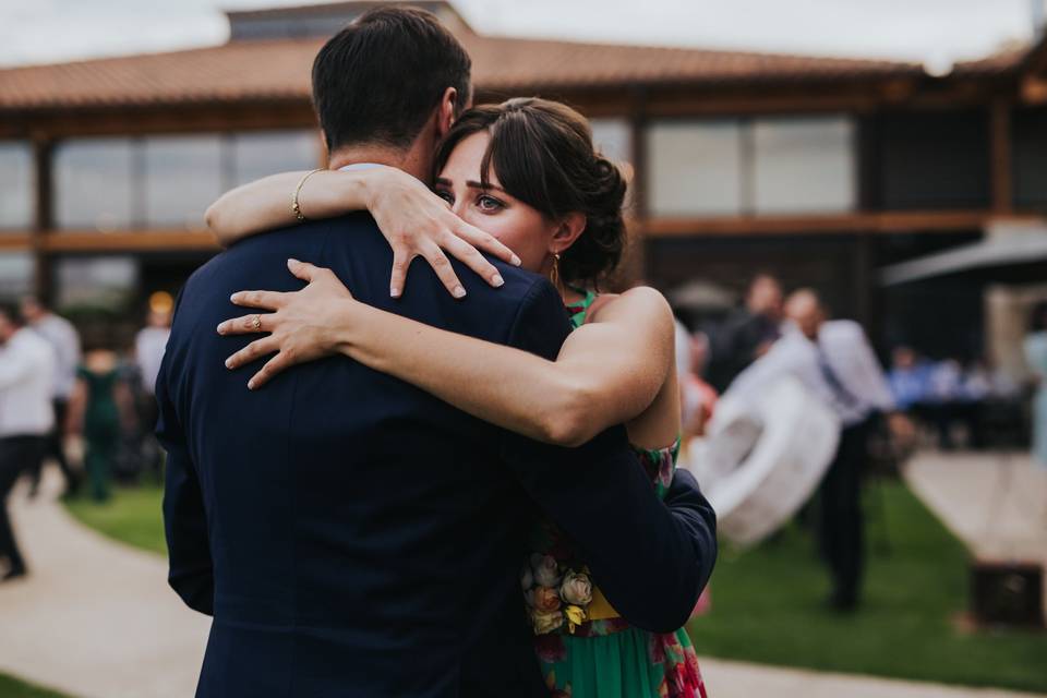 Abrazo hermana