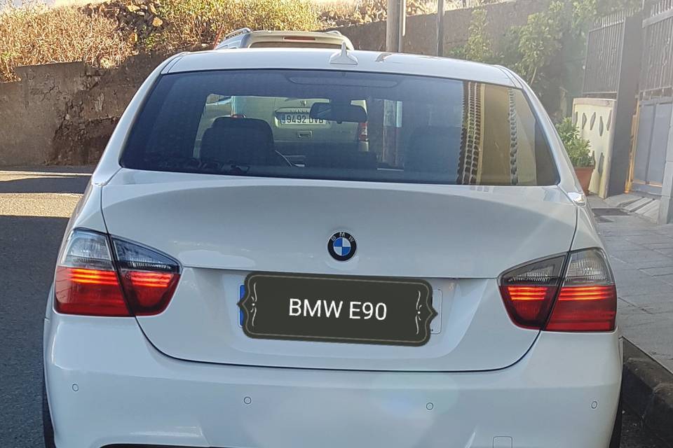 BMW E90