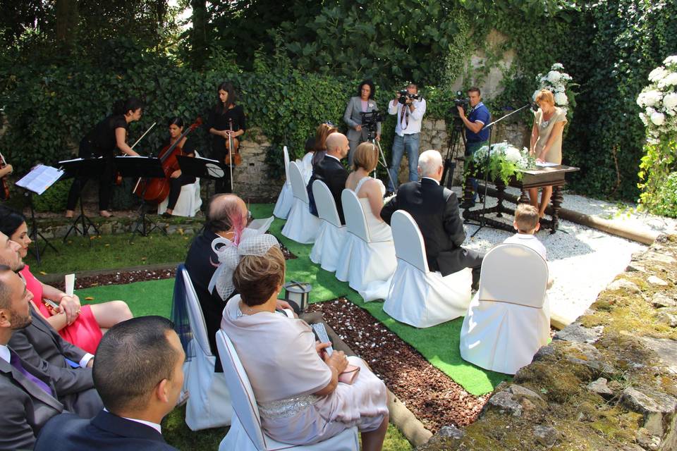 Maestros de Ceremonias by Eventos Premium