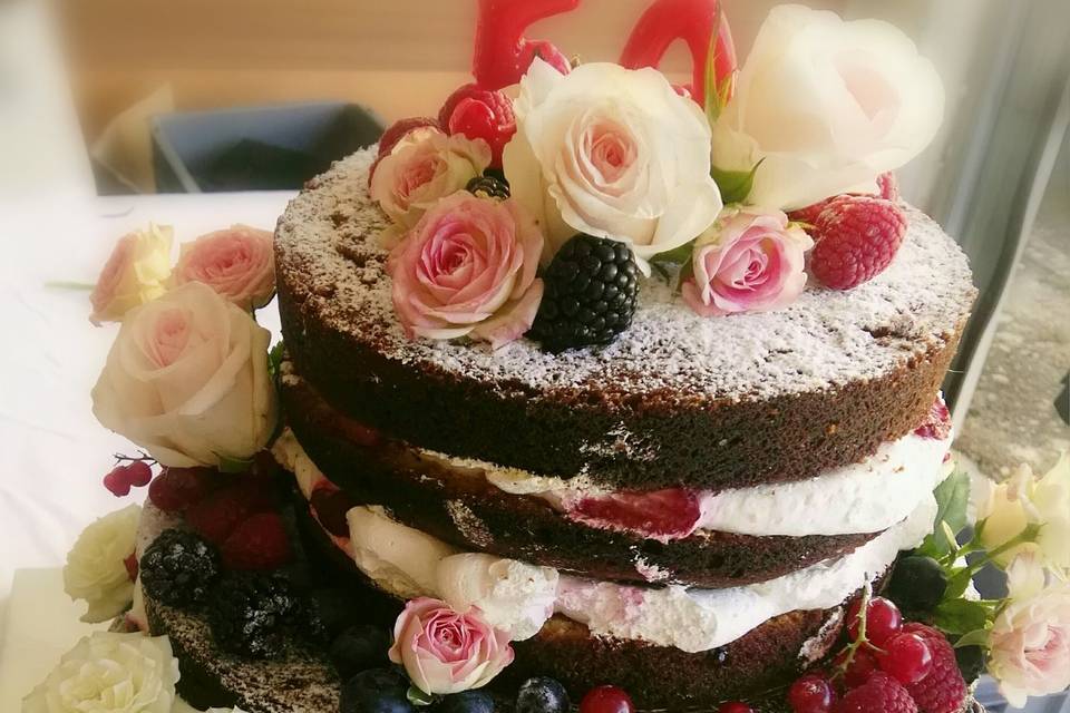 Naked cake