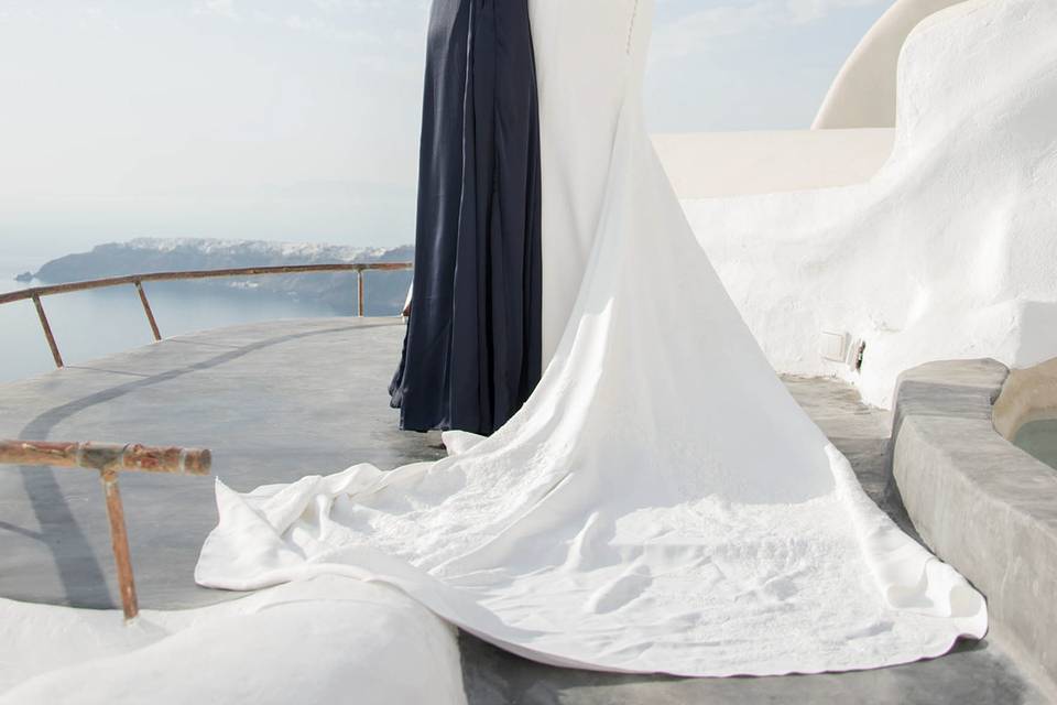 Destination Wedding: Santorini