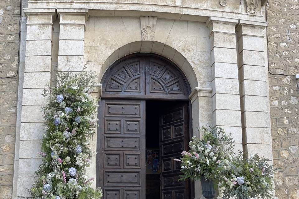 Puerta de Iglesia