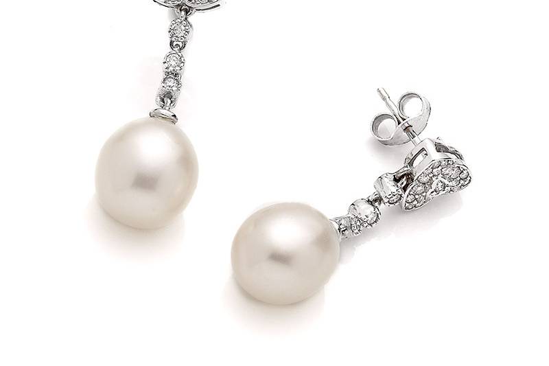 Pendientes de oro blanco