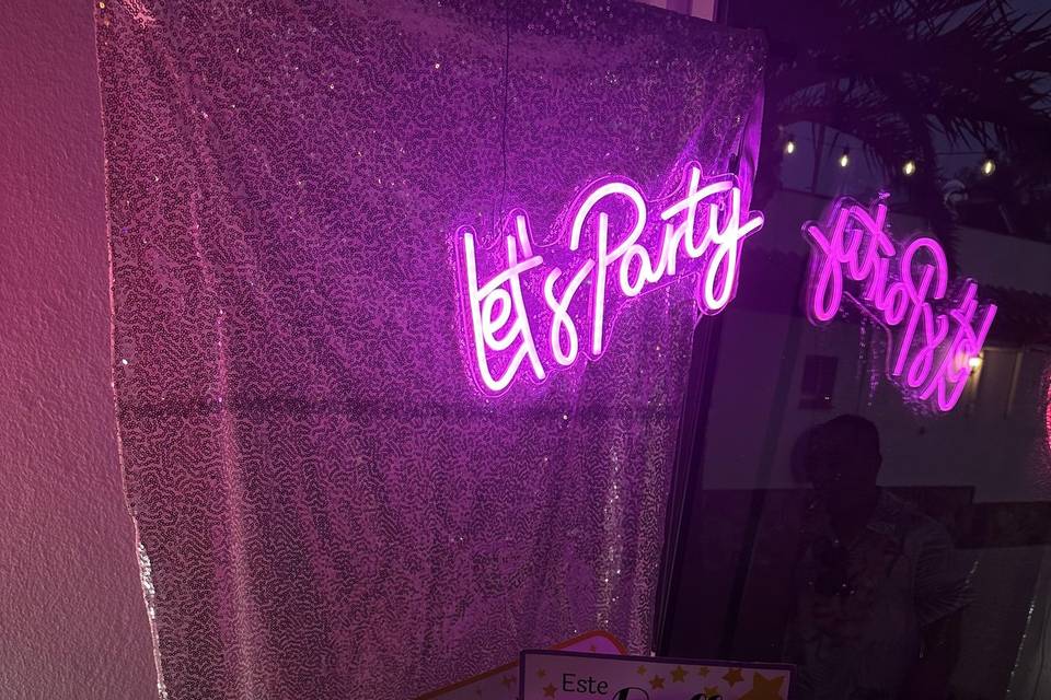 Glitter bar