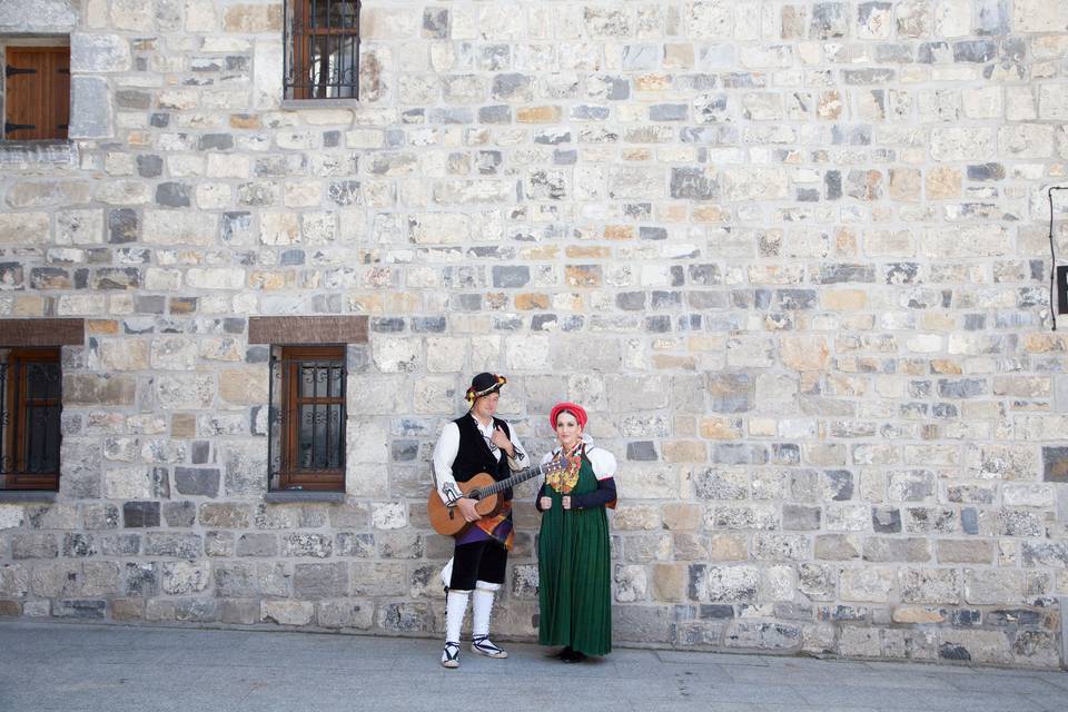 Javi y Estela Anso