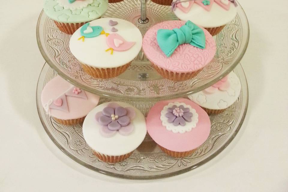 Shabby chic cupcakes