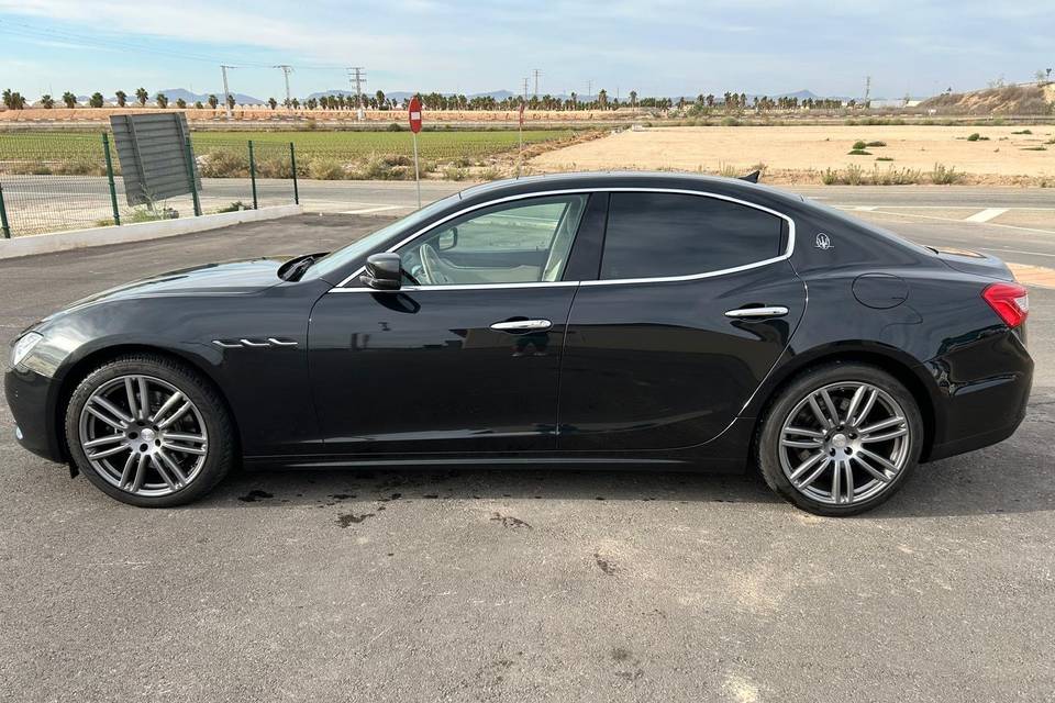 Maserati Ghibli SQ4