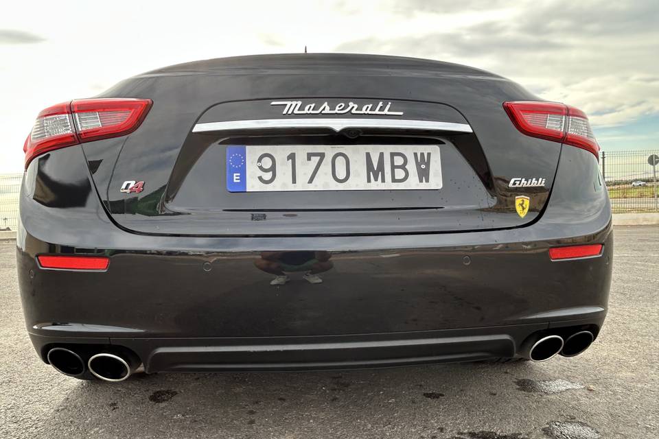 MASERATI Ghibli SQ4