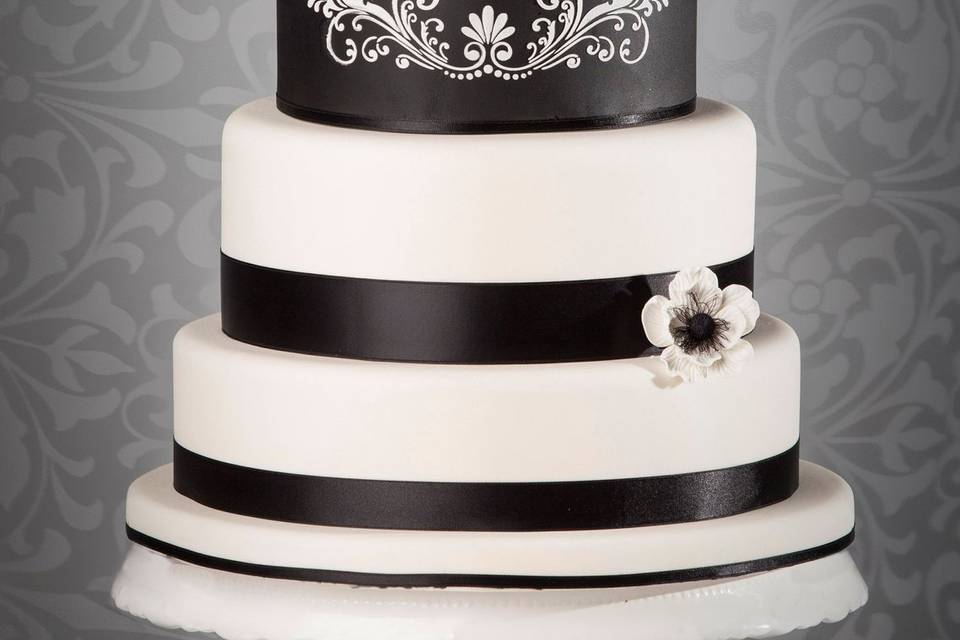 Tarta de boda blanca y negra