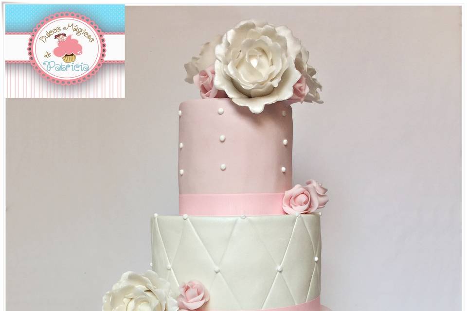 Tarta boda rosa y blanca