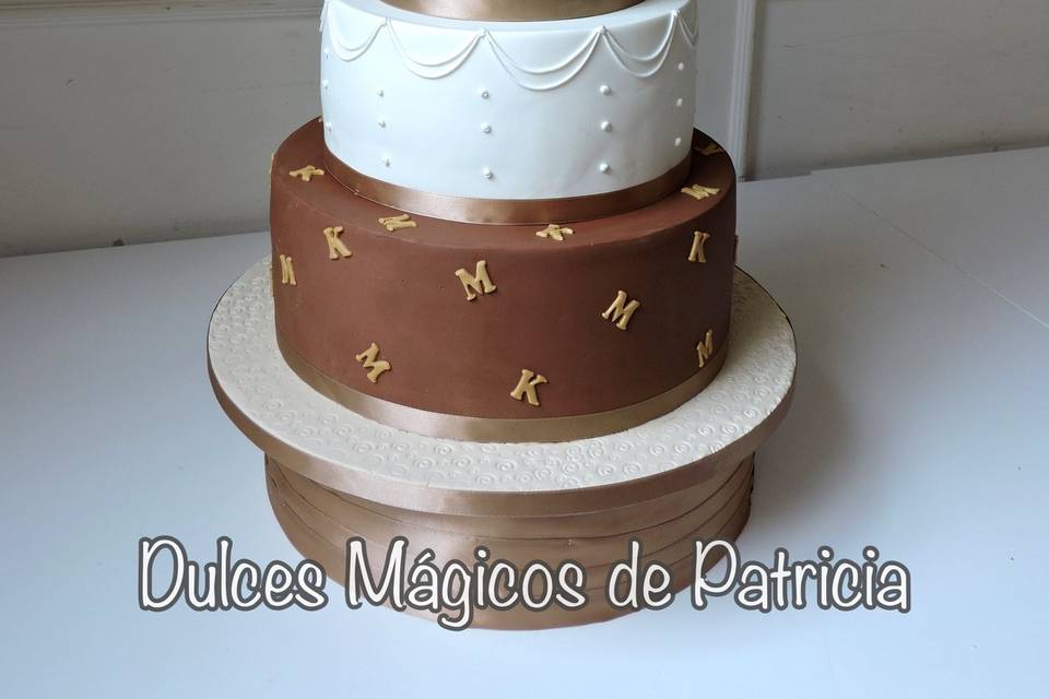 Tarta boda marrón