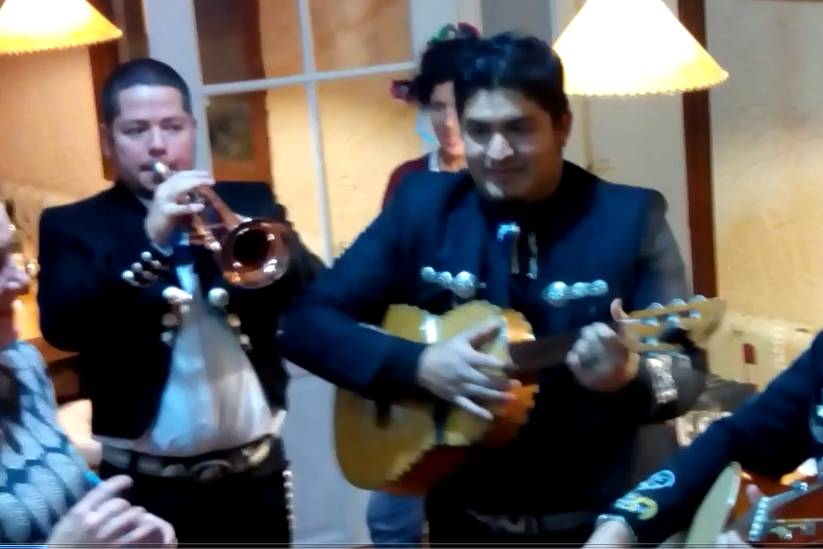 Mariachi Mexicano Tierra de Oro