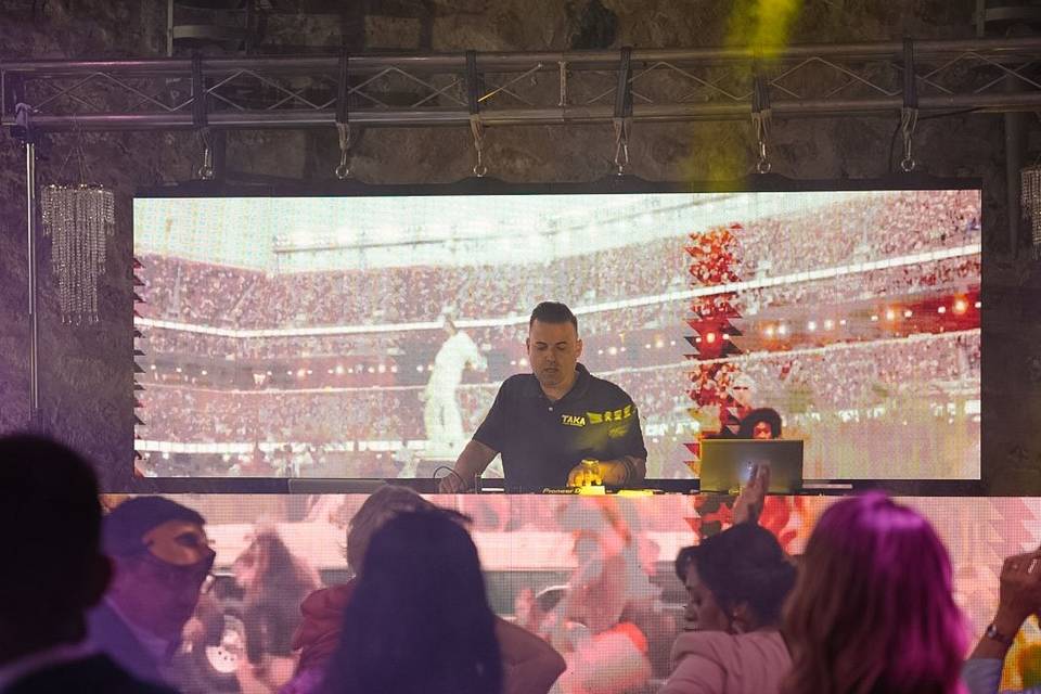 Dj_pantalla_led_ambientacion